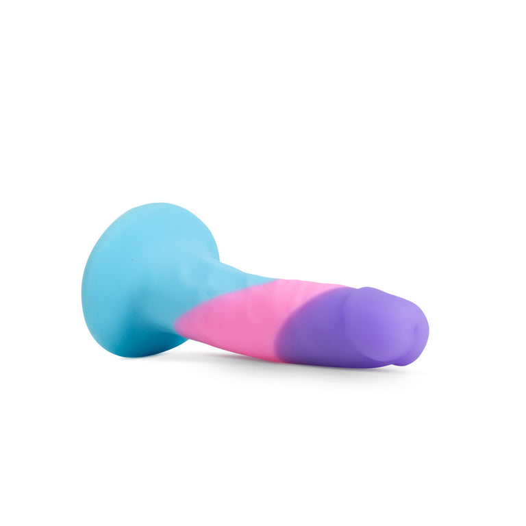 Avant D15 Platinum Cured Silicone Dildo 5 Inch